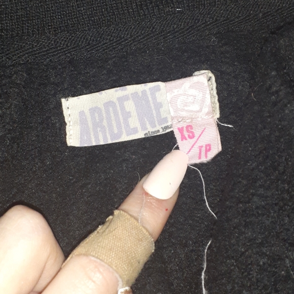 Ardene varsity type sweater - Picture 3 of 3